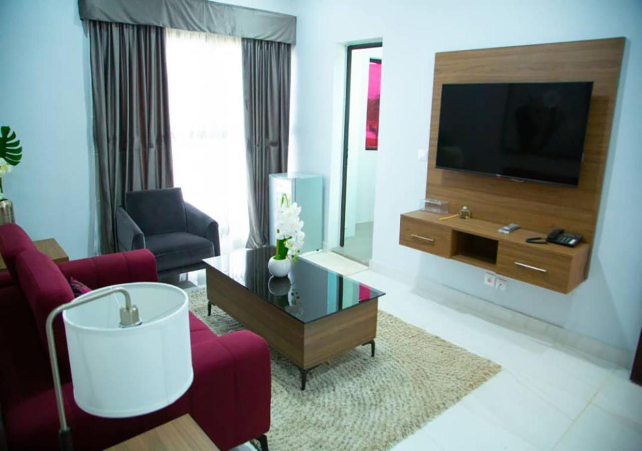 Onyx Hotel Ямусукро Екстер'єр фото