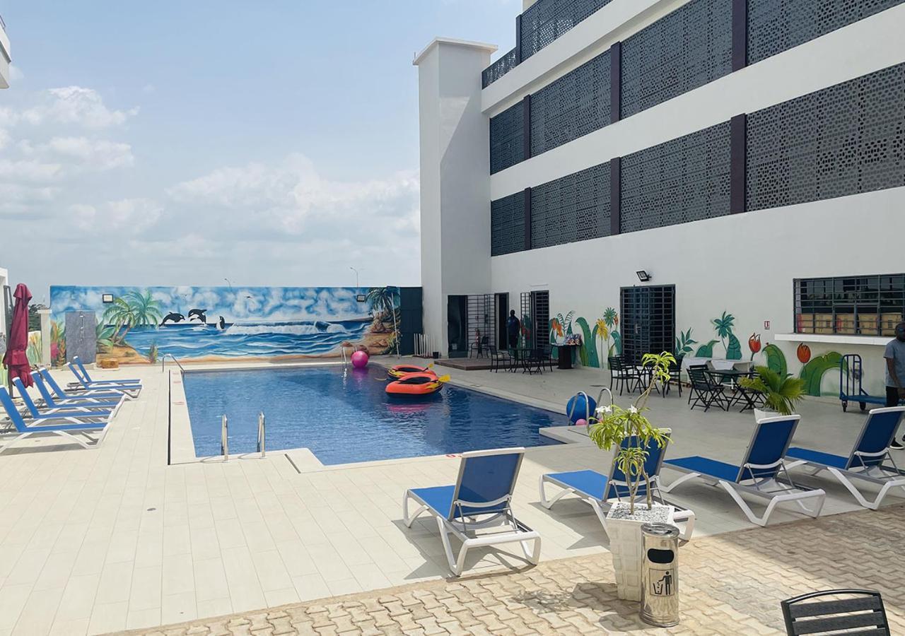 Onyx Hotel Ямусукро Екстер'єр фото