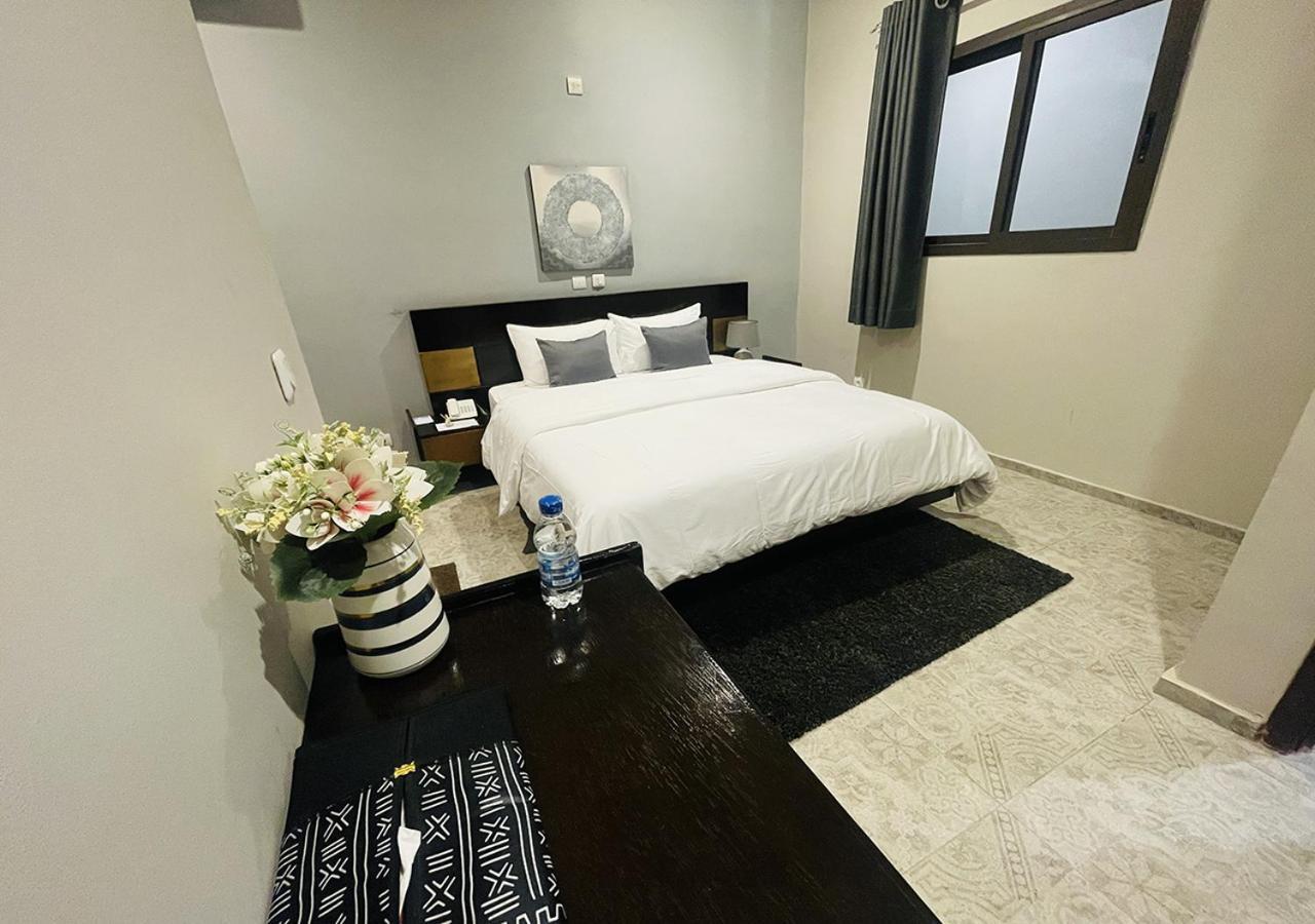 Onyx Hotel Ямусукро Екстер'єр фото