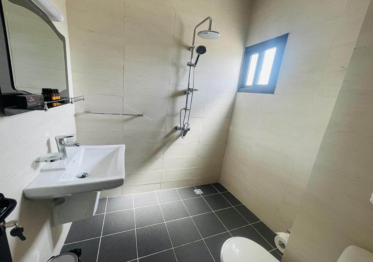 Onyx Hotel Ямусукро Екстер'єр фото